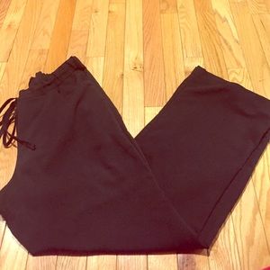 Perfect black scrub pants!👍🏻