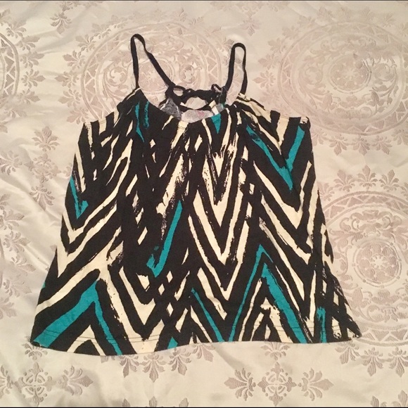 Flowy tank top with tie detail on back. Small - Picture 1 of 2