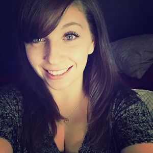 Meet your Posher, Kelsey