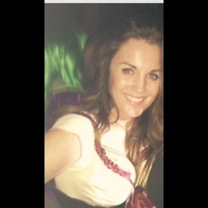 Meet your Posher, Annette