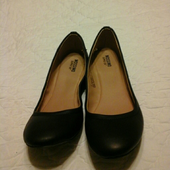 Black flats