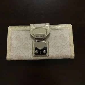 Guess wallet