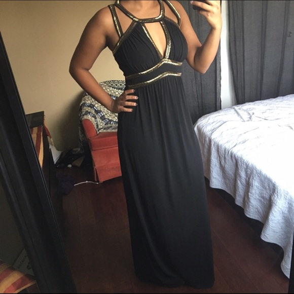 Guess formal dress - Picture 2 of 3