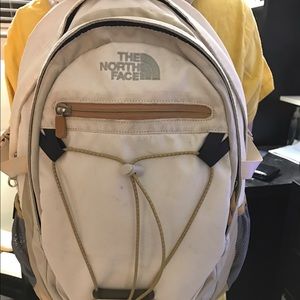Isabella north face backpack in white