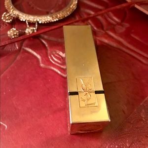 🎉🎊sale🎉🎊 Used YSL lipstick