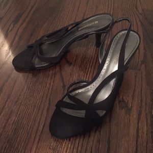 Black velvet strapped sling back pumps