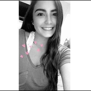 Meet your Posher, Kaitlyn