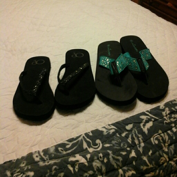 Flip flops - Picture 2 of 3