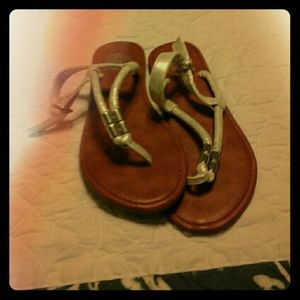 Flat sandles