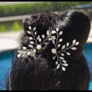 Set of 2 handmade pearl and crystal hair pins