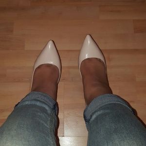 blush pointed toe Steve Madden heels .