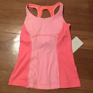 Lulu lemon workout top with bra