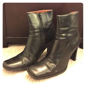 BCBG Paris leather booties size 8