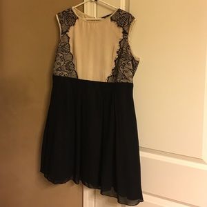 Super cute cocktail dress!