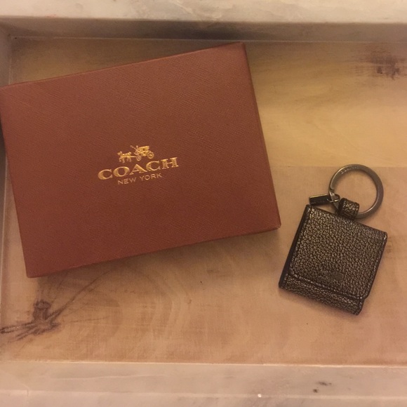 Coach Picture Keychain 3 Fold Grain Leather FOB