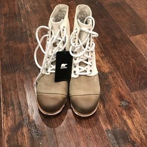 Sorel Arctic Wedge Bootie never worn / brand new