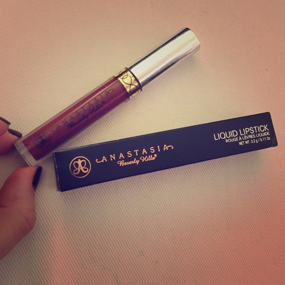 Replica Anastasia Vamp lipstick