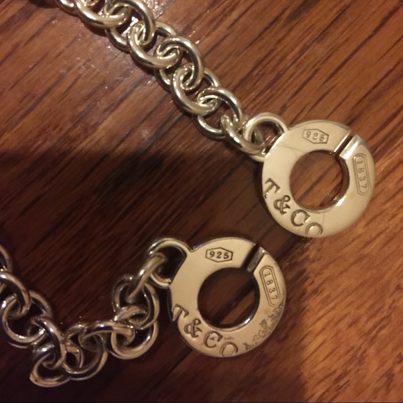 Tiffany & Co additional pictures /interlocking