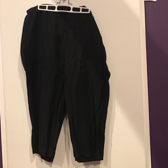 Linen capris