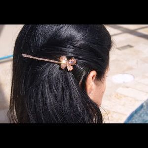 Crystal butterfly Shape hair accessory