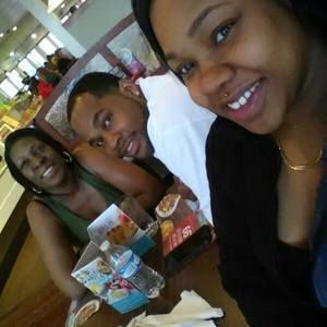 Meet your Posher, Rita