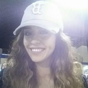 Meet your Posher, Erika