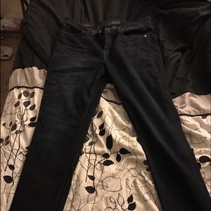 Never Worn Lucky Brand Jeans