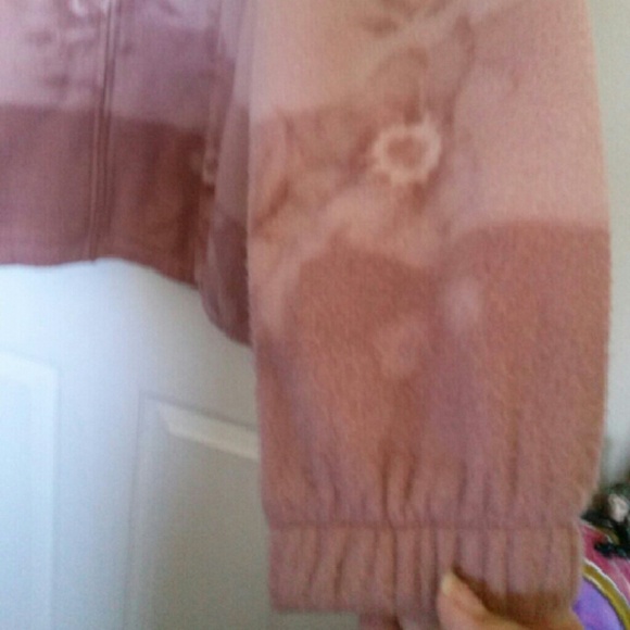 SOLD!!! Alfred Dunner Light Pink Fleece Jacket - Picture 3 of 5