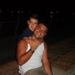 Meet your Posher, Roberto