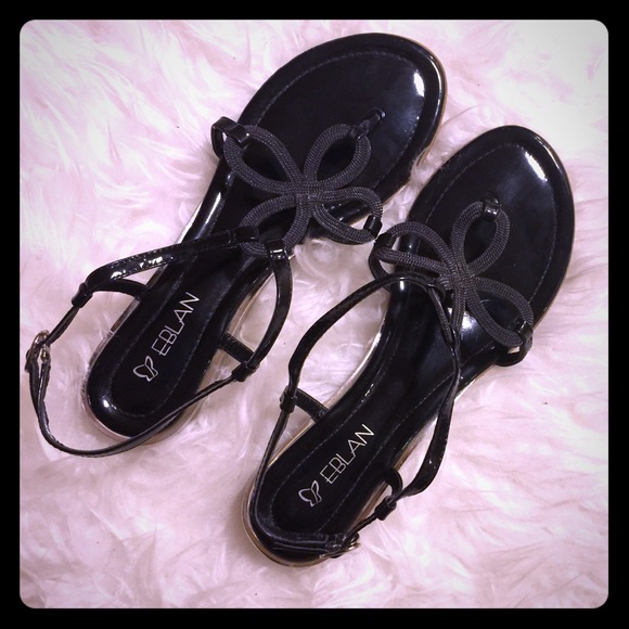 Sandal