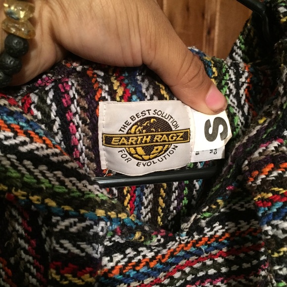 Poncho - Picture 2 of 2