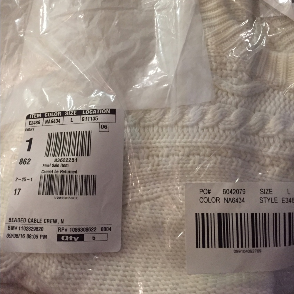 J.Crew cable knit sweater - Picture 4 of 7