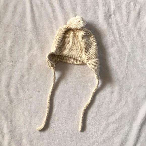 Hand-made newborn hat