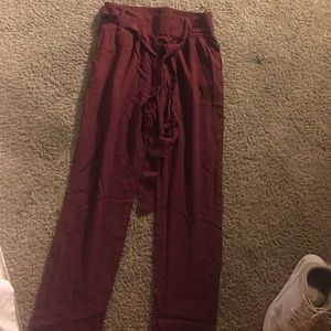Timing burgundy skinny pants