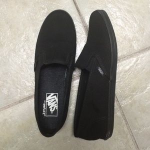 Black slip on vans