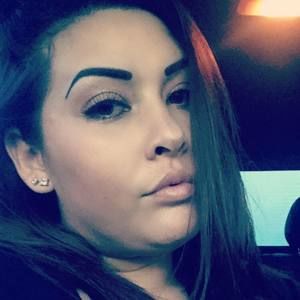 Meet your Posher, Paola