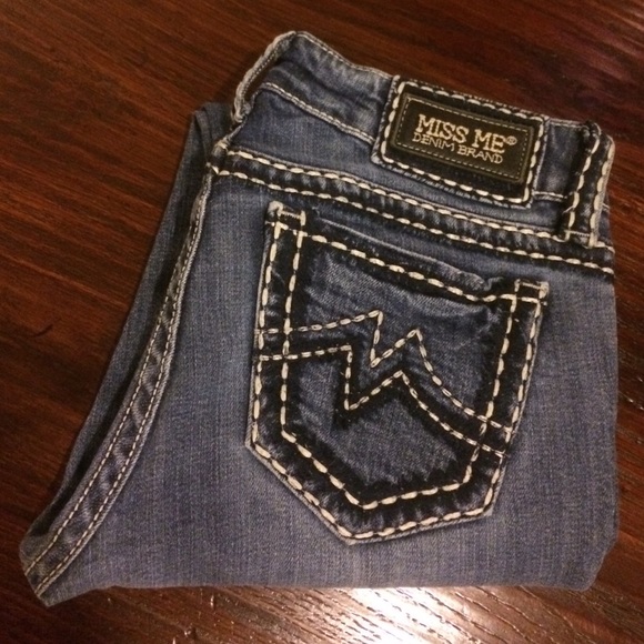 Miss Me Jeans with Chunky Stitch Detail 💕