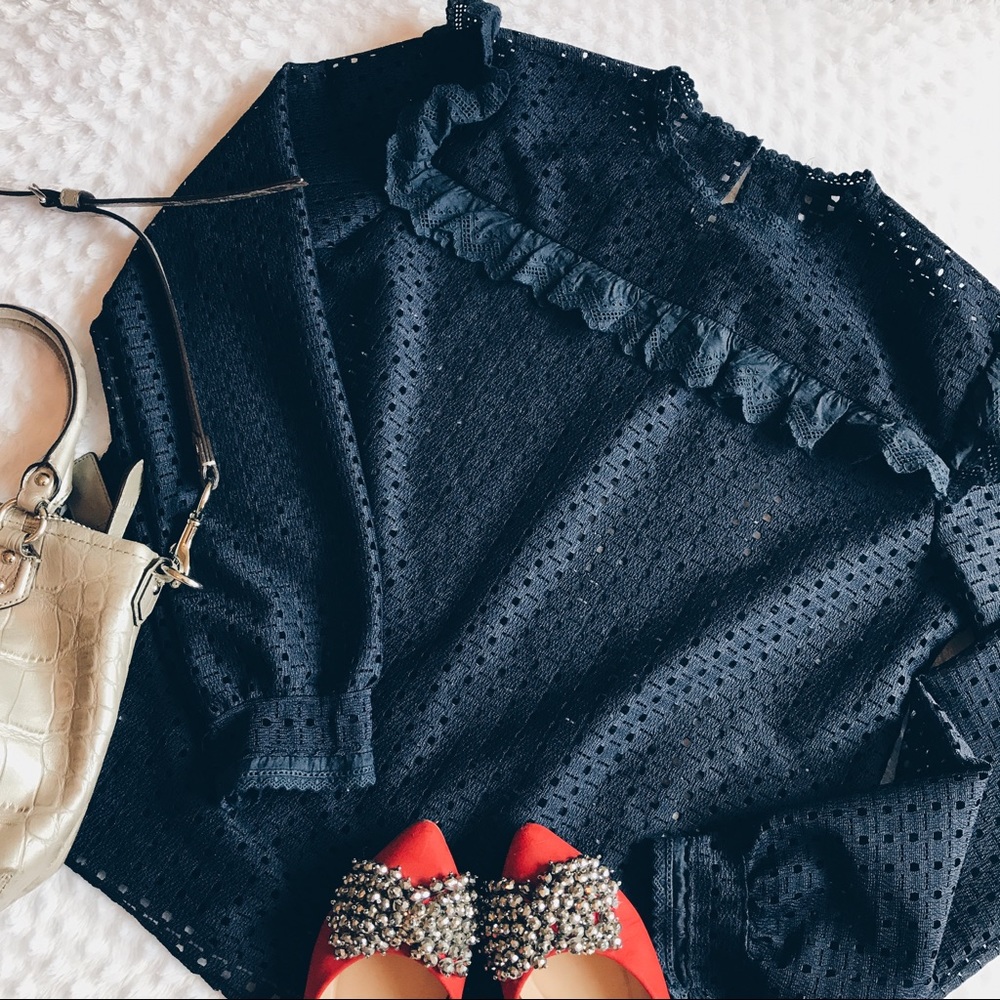 ❌SOLD❌ 🎉HOST PICK🎉 NWOT - Navy Blouse - Picture 1 of 4