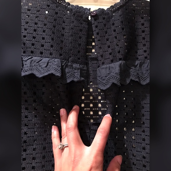 ❌SOLD❌ 🎉HOST PICK🎉 NWOT - Navy Blouse - Picture 3 of 4