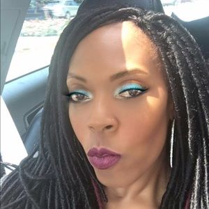 Meet your Posher, Coco