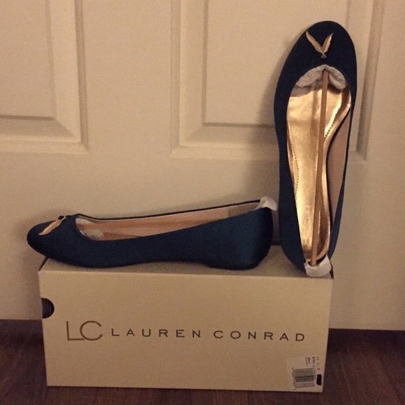 Ballet Flats - Picture 2 of 3