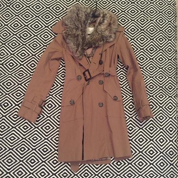 BB Dakota Classic Trench Coat