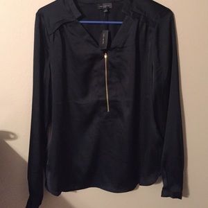 Sexy The Limited Top! Make me an offer!