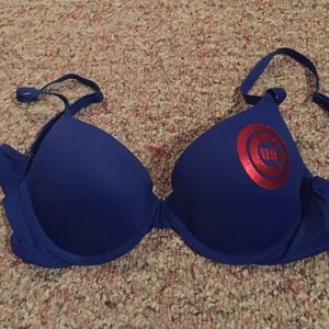 PINK Victoria's Secret Chicago Cubs bra