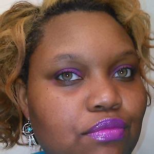 Meet your Posher, Latrice