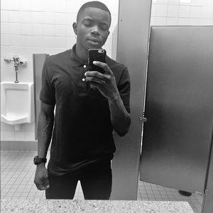 Meet your Posher, Emmanuel