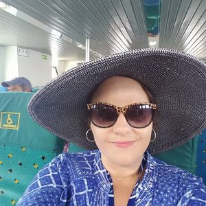 Meet your Posher, Shayna