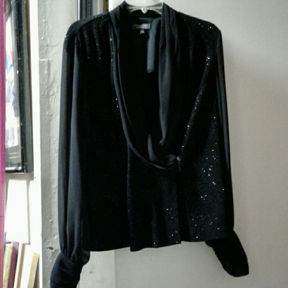 Blouse - Picture 2 of 4