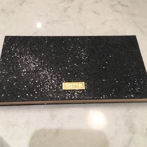 Limited edition Tarte Amazonian clay blush palette