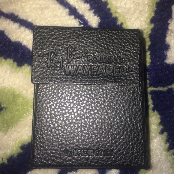 Authentic Ray-Ban sunglasses - Picture 2 of 3